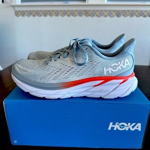 Hoka Clifton 8 size 10.5